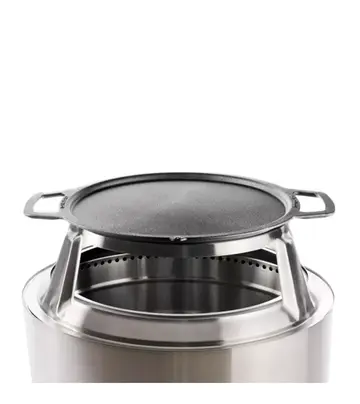 Yukon Cast Iron Griddle Top + Hub