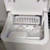 INNMOTEK Portable Bullet Ice Maker inside view